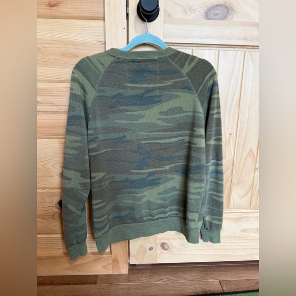 Aviator Nation Bolt Camo Printed Sweatshirt Women’s Small ***has a worn look - Picture 2 of 9